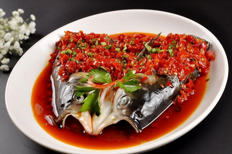 探寻湘菜之味：地道湖南菜的烹饪技巧