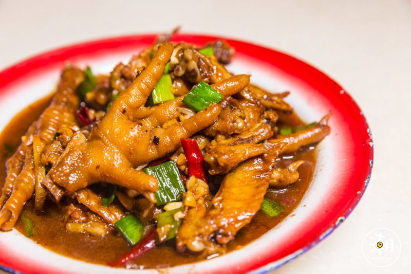 剁椒鱼头：湖南美食的灵魂烹饪技巧